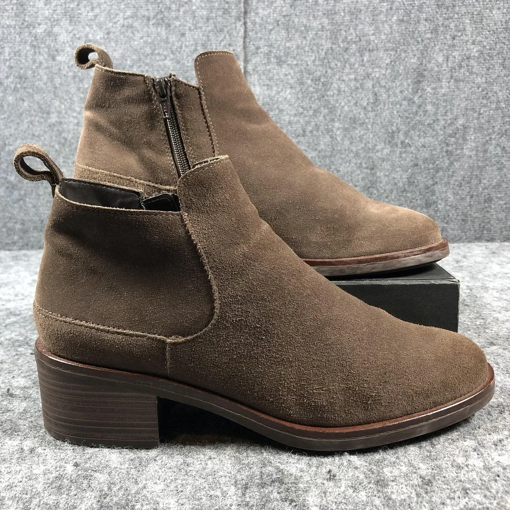Clarks Ankle Boots Women's Size 9.5 M Suede Leather Side‎ Zip Block Heel Booties